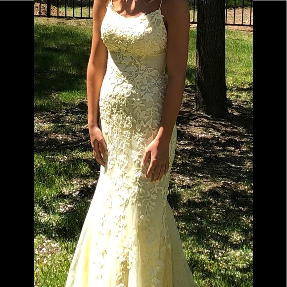 Sherri Hill Lace Prom Dress Style 52338 